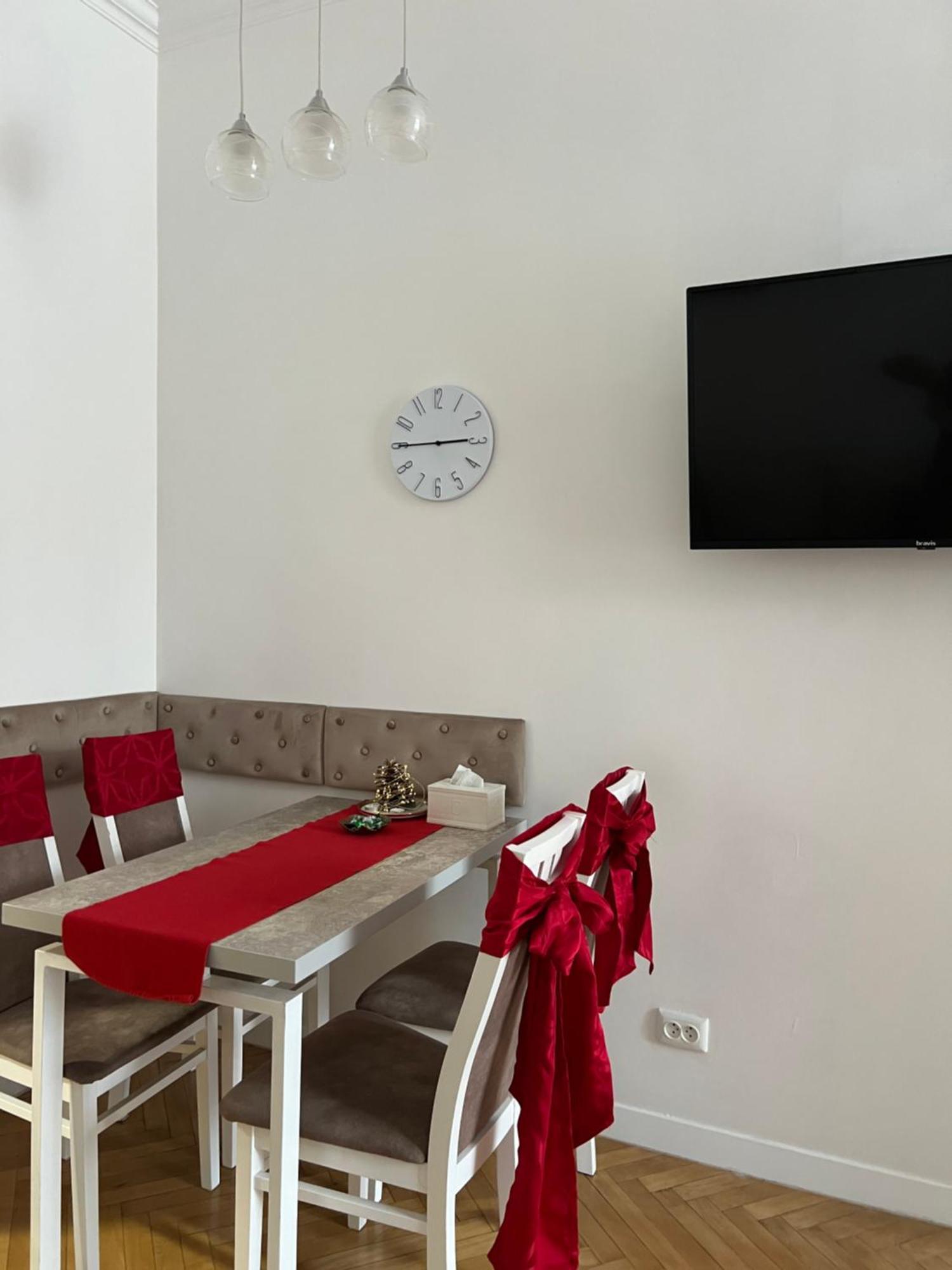 Siesta Apartment On Stefanyka Lviv Exterior photo